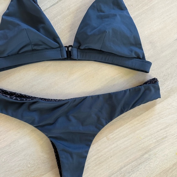 ACACIA - Picture 2 of 4